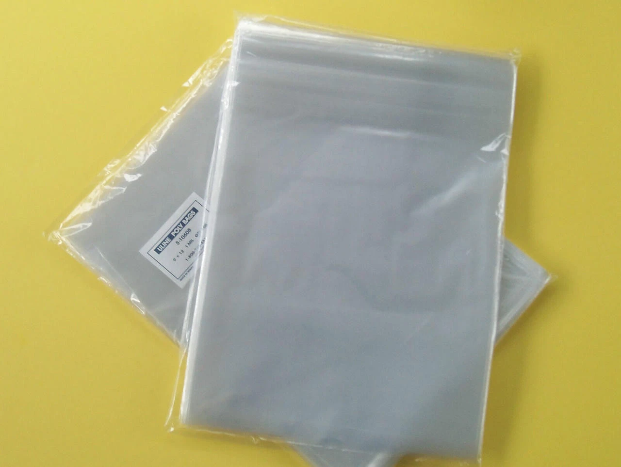 100 CLEAR 9 X 12 FLAP LOCK PLASTIC POLY BAGS T-SHIRT APPAREL ULINE 1 MIL - Image 3