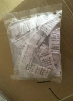 100 - Silica Gel Packets - Desiccant - 1/2 Gram Fast Ship From U.S.A. Non-Toxic