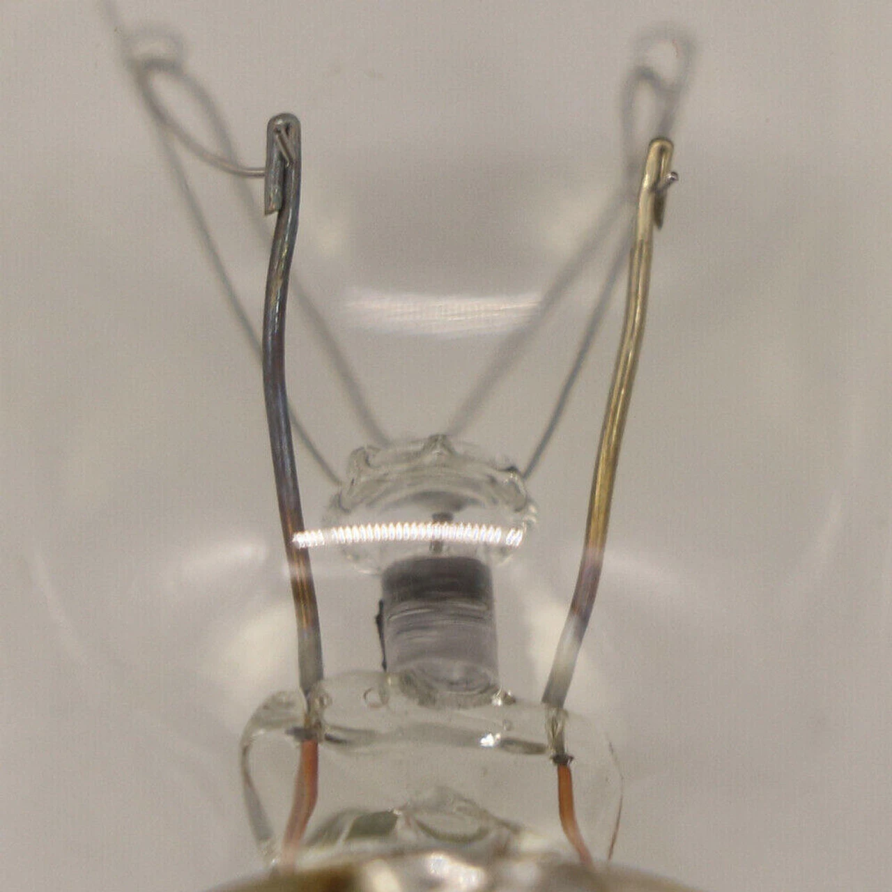 8206232A Bulb 40w 125v Whirlpool Microwave Light Bulb (6pcs)