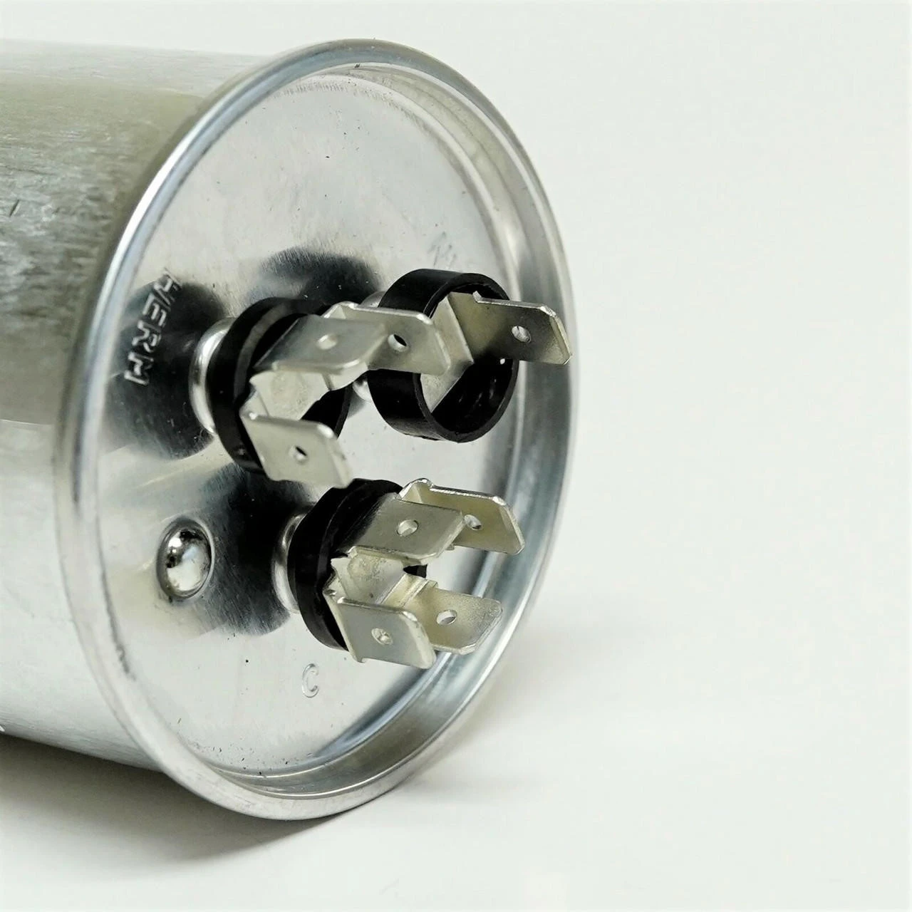 TitanPro TRCD555 HVAC Round Dual Motor Run Capacitor. 55/5 MFD/UF 370 Volts